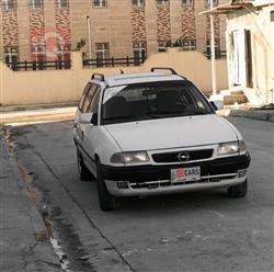 اوبل استرا